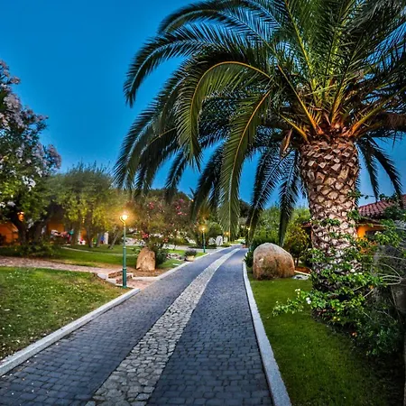 Club Saraceno - Bovis 4*