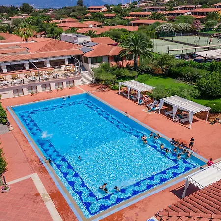 Club Saraceno - Bovis فندق 4*