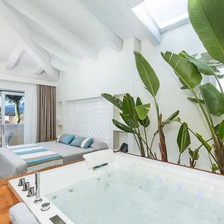 Club Saraceno - Bovis 4*