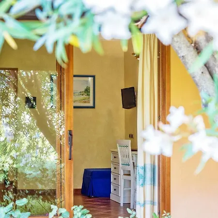 ホテル Club Saraceno - Bovis 4*